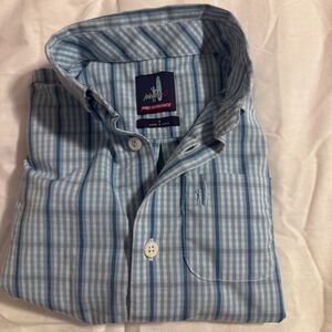 Boys 4 Johnnie-O Blue Performance Long Sleeve Button Down EUC Prep-formance